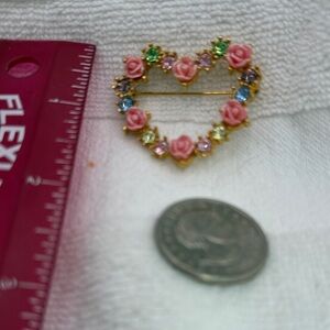 Avon Gold-Tone Heart Brooch with Pink Roses and Colorful Crystals